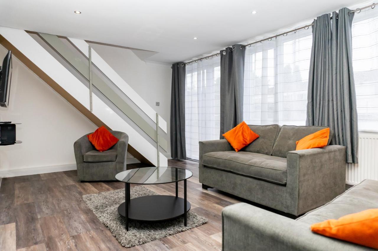 Inspiration By Olauda Sa - 3 Bed House With Free Parking Apartment *